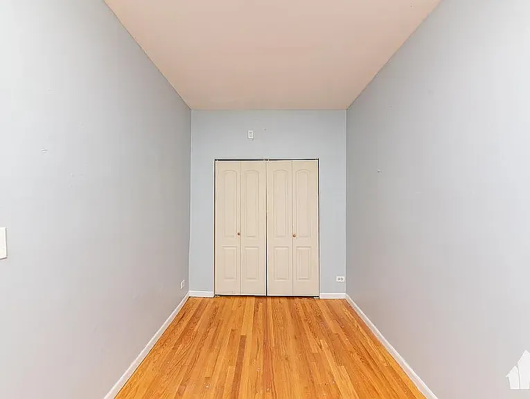 2 bed, 1000 sqft, $2,600 — Photo 1