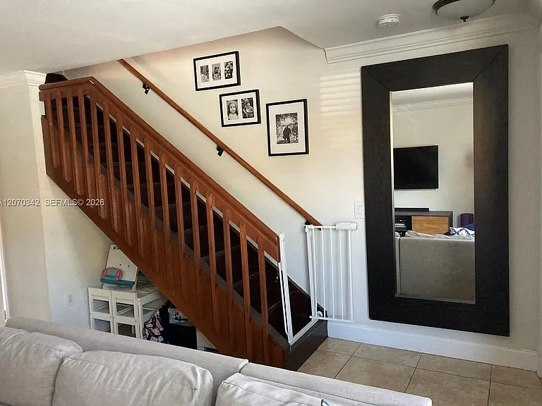 10093 SW 77th Ct #10093 — Photo 5