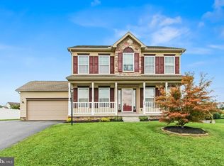 1229 Pinnacle Ct, York, PA 17408