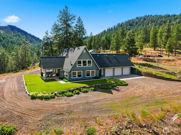 7895 N Fork Road, Yakima, WA 98903