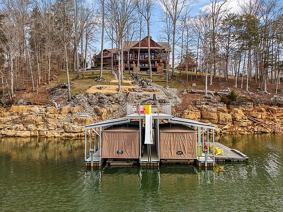 3rd image of 169 Helms Ferry Rd