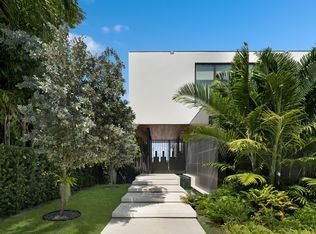 1165 N Biscayne Point Rd, Miami Beach, FL 33141