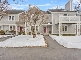 204 Chestnut Dr, Carmel, NY 10512