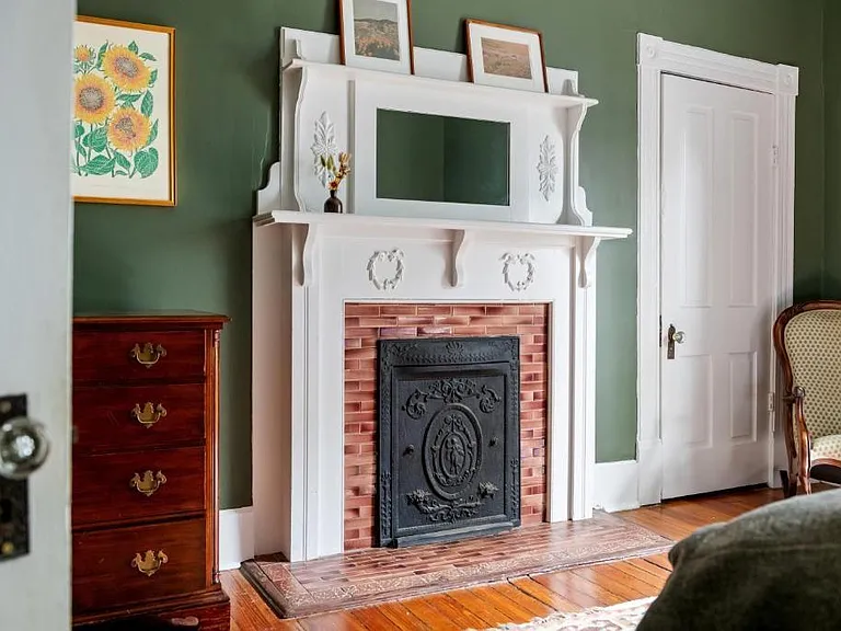 307 Georgia Ave SE — Photo 49