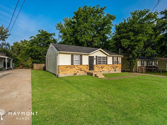 3rd image of 459 Kelly Ln
