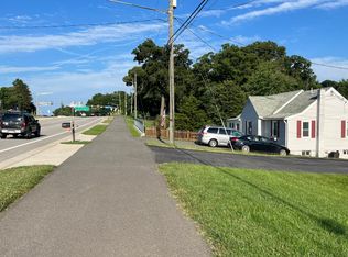 8213 Lorton Rd, Lorton, VA 22079