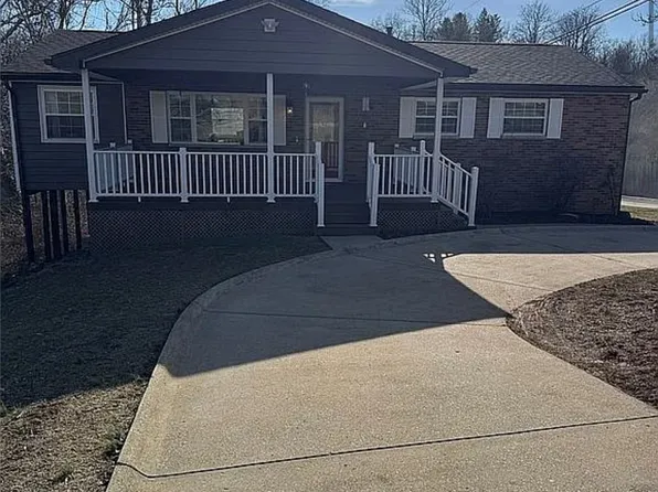29 Highland Lake Ter, Washington, WV 26181