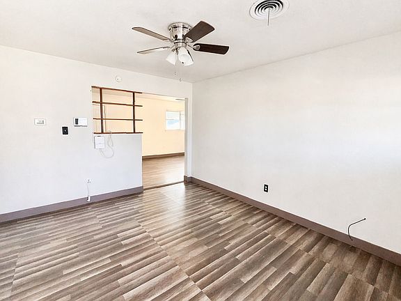 2nd image of 2109 Terrace Dr