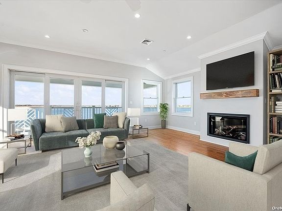 2nd image of 242 W Bay Dr #A
