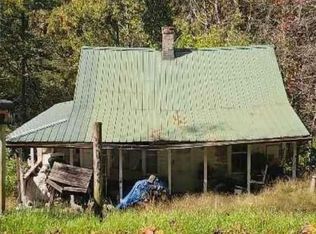 2063 Turkey Knob Rd, Fries, VA 24330