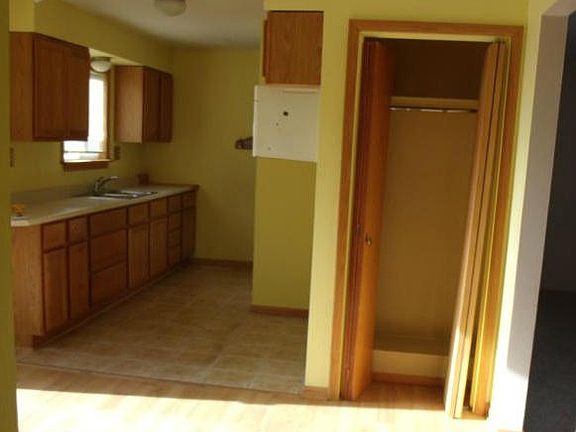 4th image of 2301 NW Tamara Dr