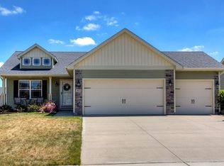 3615 162nd St, Urbandale, IA 50323