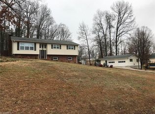 809 Wall St, Archdale, NC 27263