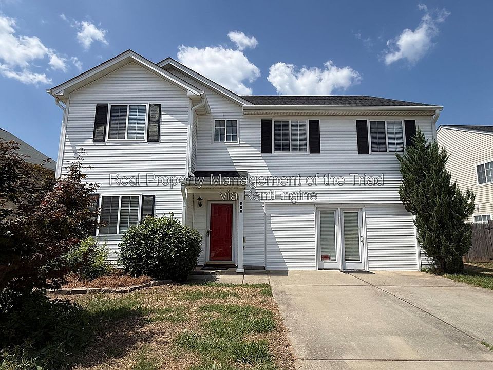 1st image of 809 Topsail Dr