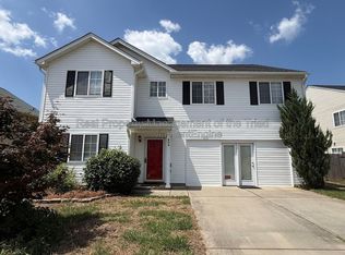 809 Topsail Dr, Browns Summit, NC 27214