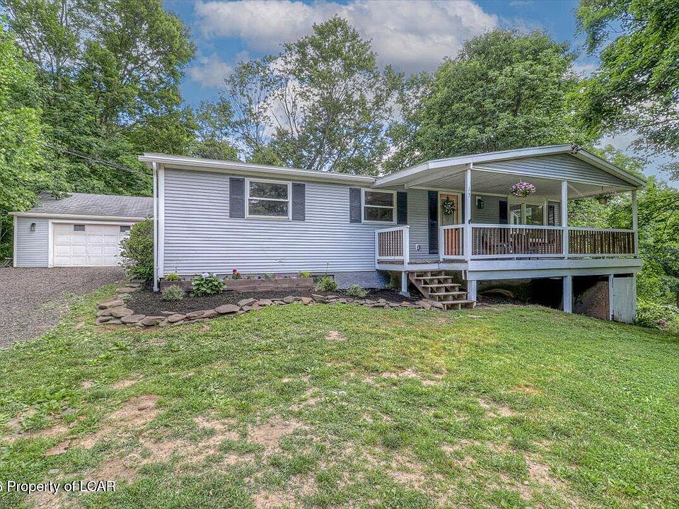 1st image of 13 Oakdale Dr