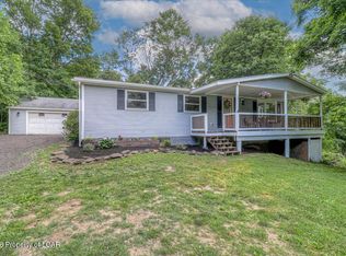 13 Oakdale Dr, Hunlock Creek, PA 18621