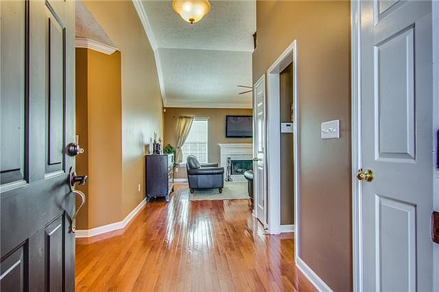 2nd image of 507 Bancroft Way