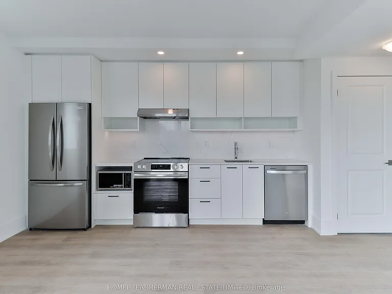 206 King St W #Penthouse 1 — Photo 7