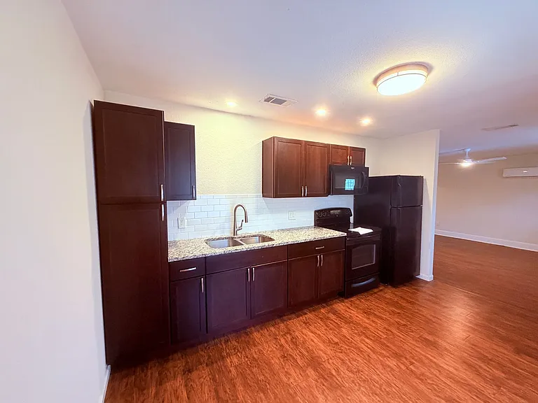 1508 Big Meadow Dr — Photo 8