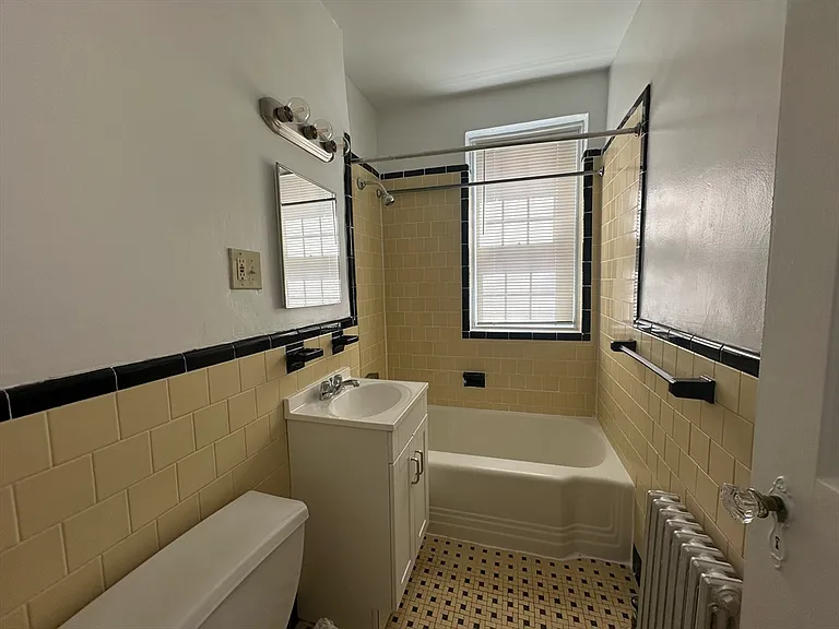 24 Concord Ave #111 — Photo 13