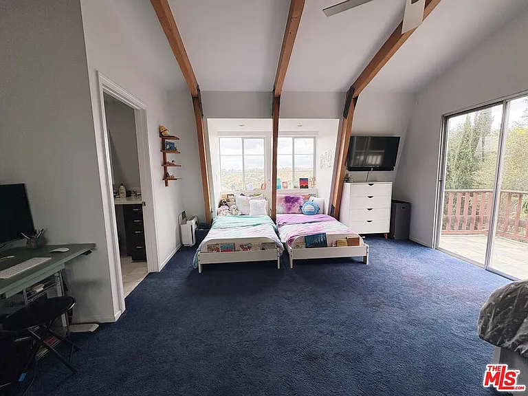 22013 Alta Dr — Photo 34