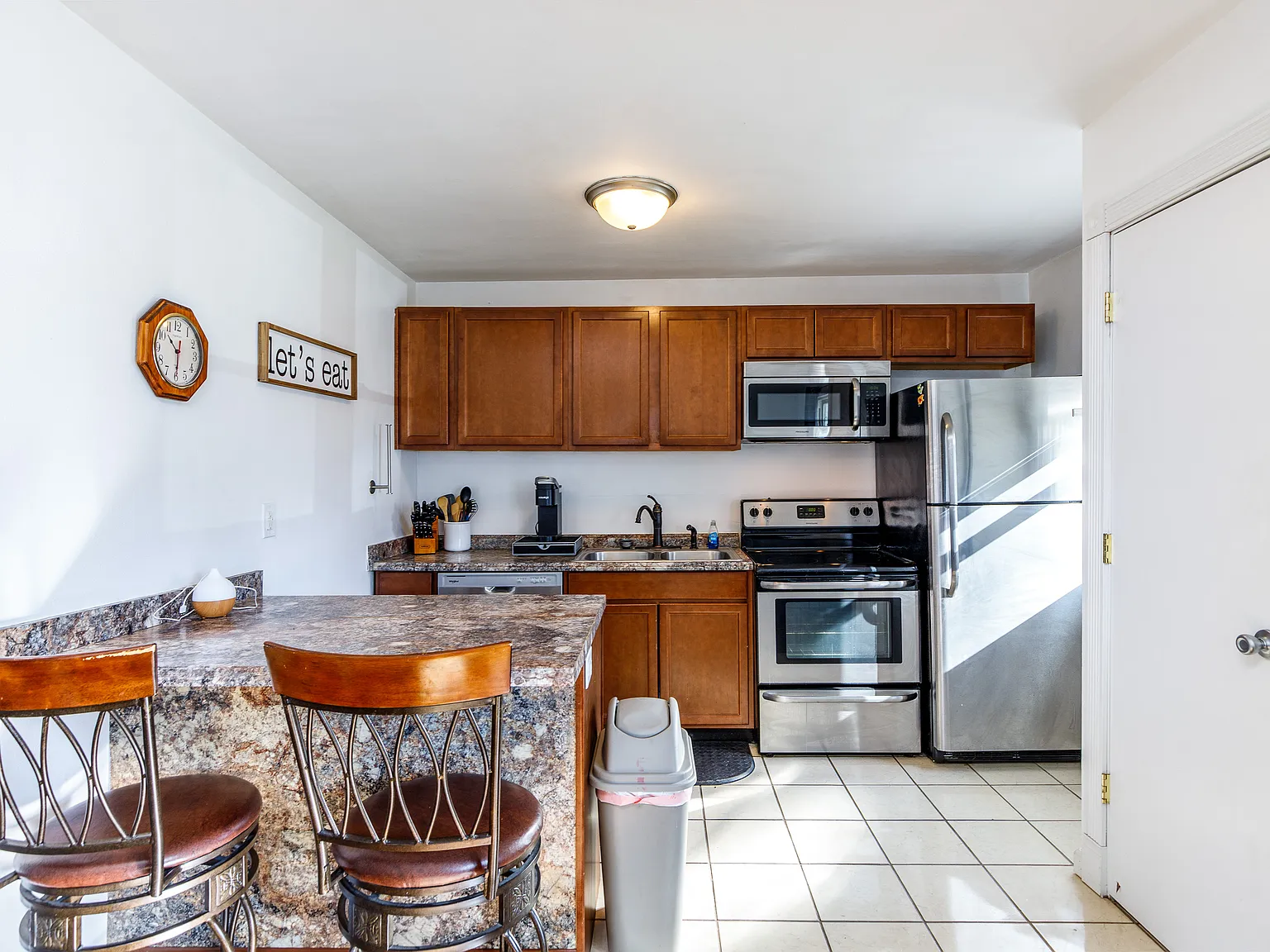 1 bed, 600 sqft, $1,200 — Photo 4