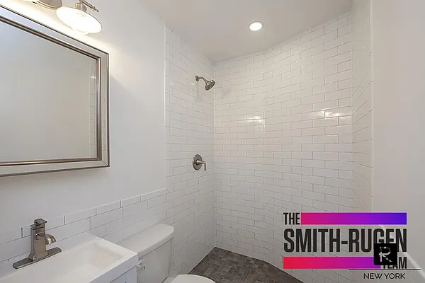 Rented by R New York | media 13