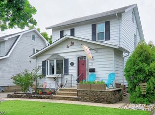 13 New Read St, Pequannock, NJ 07440