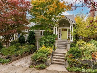 2408 Warren Avenue N, Seattle, WA, 98109