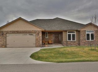4 Green Meadows Dr, Sheridan, WY 82801