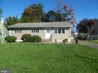 428 Ewingville Rd, Ewing, NJ 08638