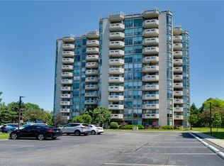 5080 Pinedale Ave #203, Burlington, ON L7L 5V7