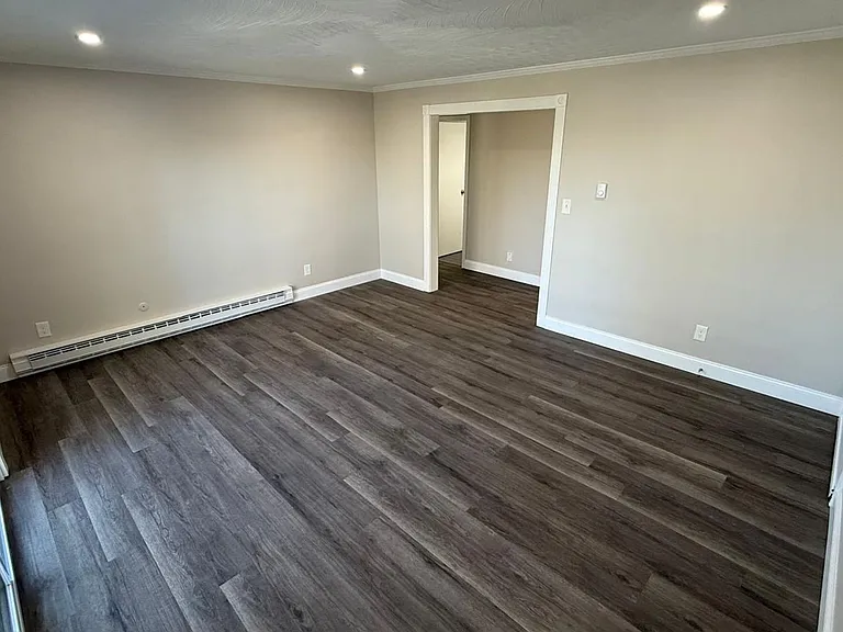 8-12 Perry St — Photo 38