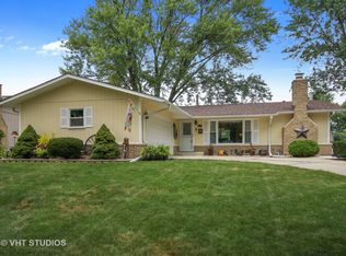 6114 Rob Roy Dr, Oak Forest, IL 60452