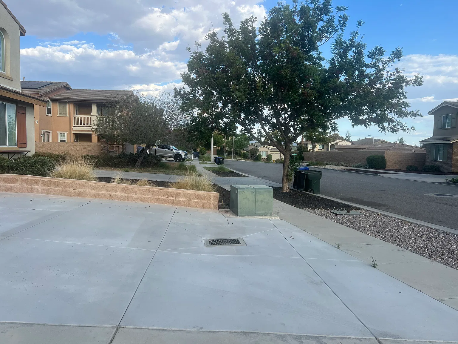 5 bed, 3000 sqft, $4,000 — Photo 4