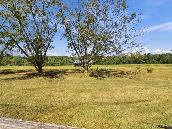 5433 County Road 474, Kinston, AL 36453