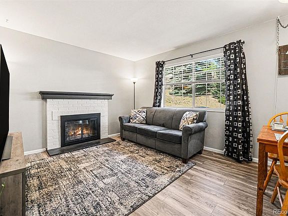 5th image of 6771 S Dahlia Court