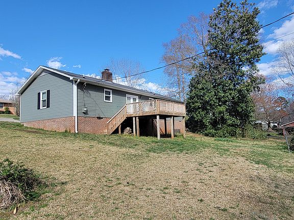 2nd image of 106 Lorraine Dr