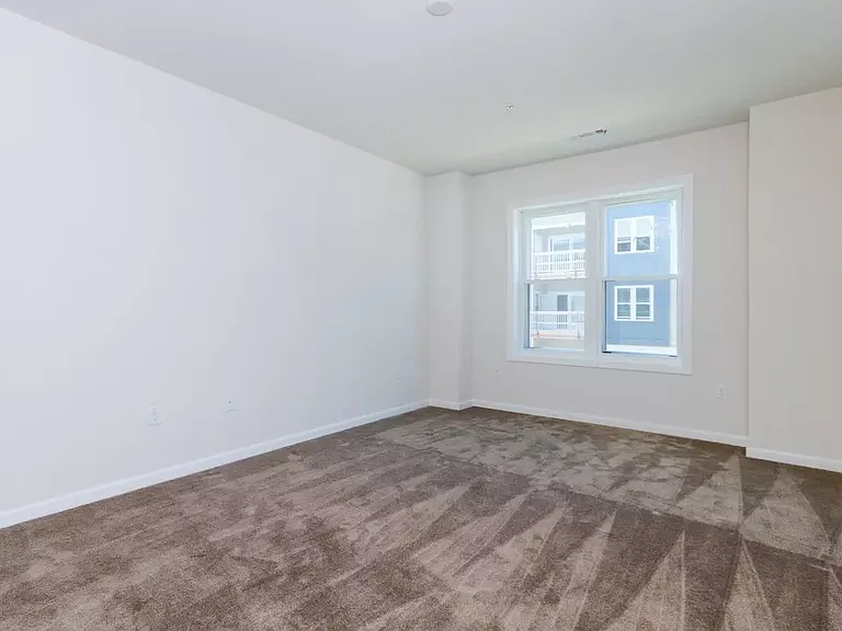 130 University Ave #1303 — Photo 12