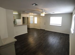 935 Sagewood Trl, San Marcos, TX 78666