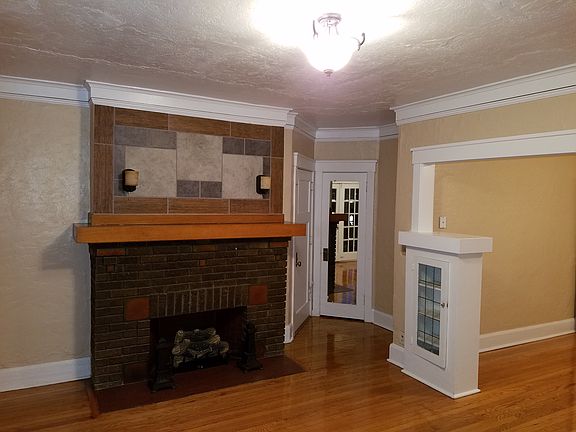 4th image of 543 Park Ave APT 10