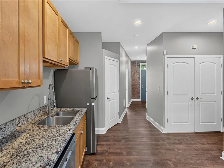 3409 Utah St — Photo 11
