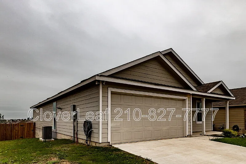 Building Photo - 12922 Sage Turn