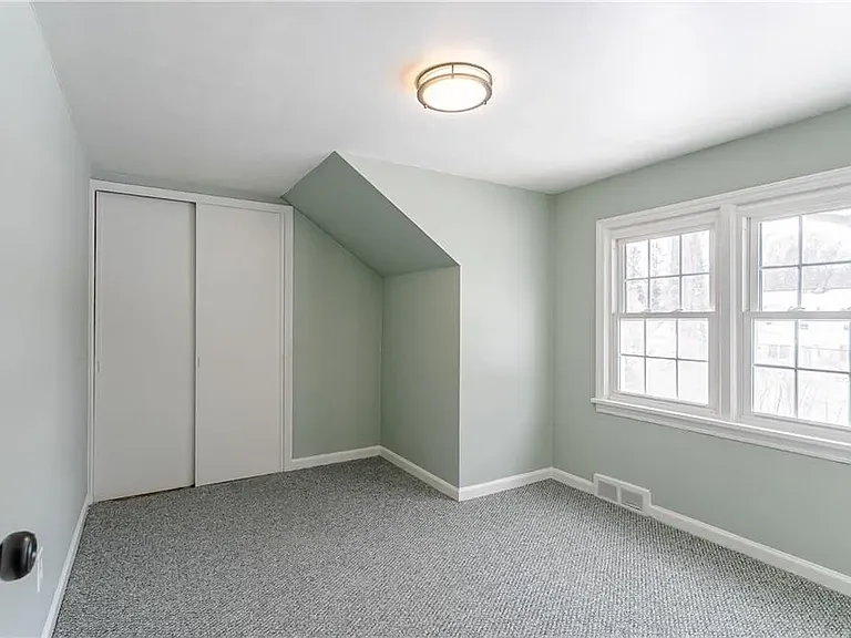 75 Ellingwood Dr — Photo 20