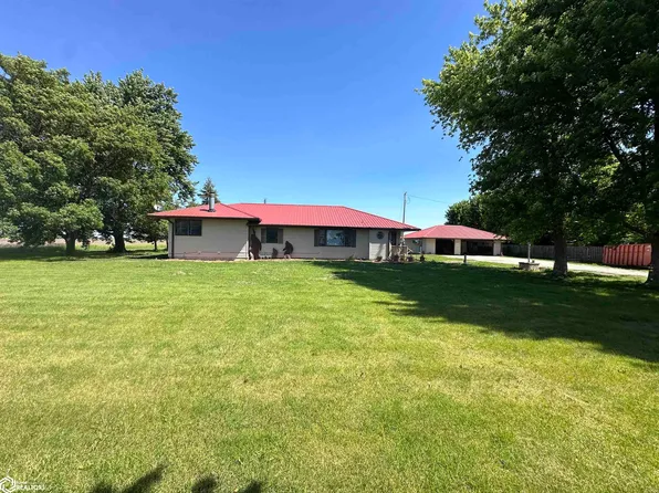 1553 240th St, Batavia, IA 52533