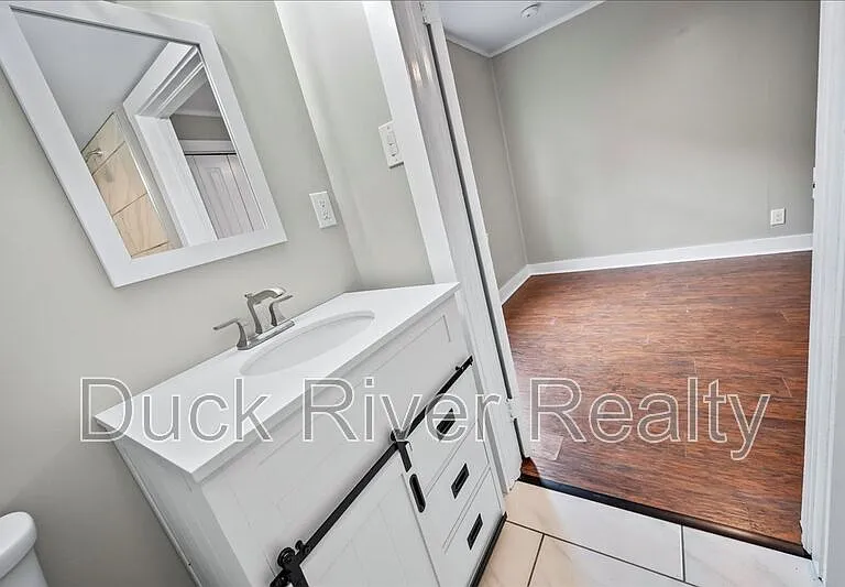 509 Hardwick Ave — Photo 14
