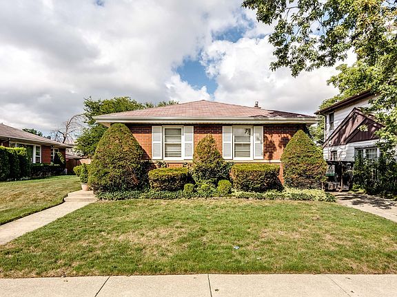 2nd image of 9210 S Lawndale Ave