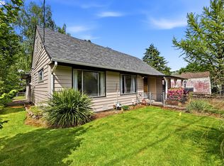 7131 NE Roselawn St, Portland, OR 97218