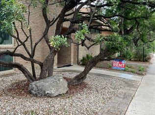 8907 Willmon Way, Windcrest, TX 78239